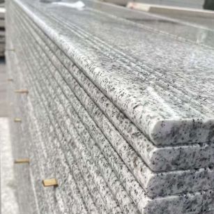 陕西芝麻白楼梯踏步 花岗岩楼梯板材