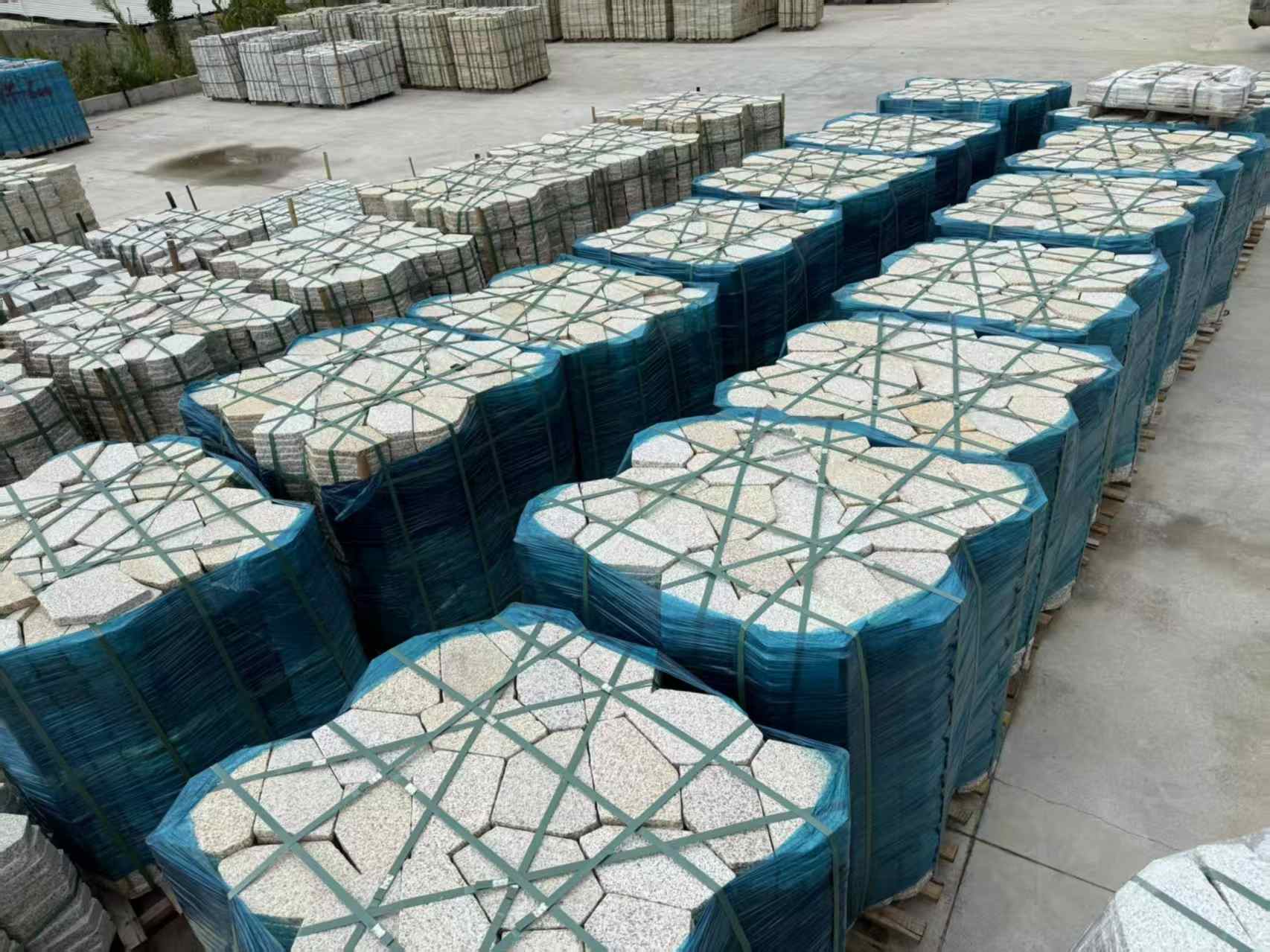 陕西黄金麻冰裂纹 碎拼